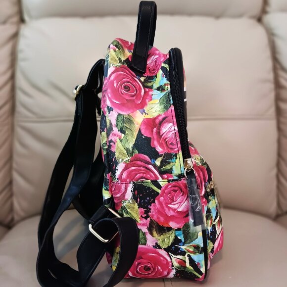 NEW 💥 JUICY COUTURE SMALL Black Backpack with Deep Pink Roses ~ Adorable!! - Picture 4 of 10